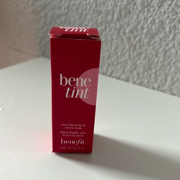 Benefit cheek and lip tint BOX - Picture 1 of 2
